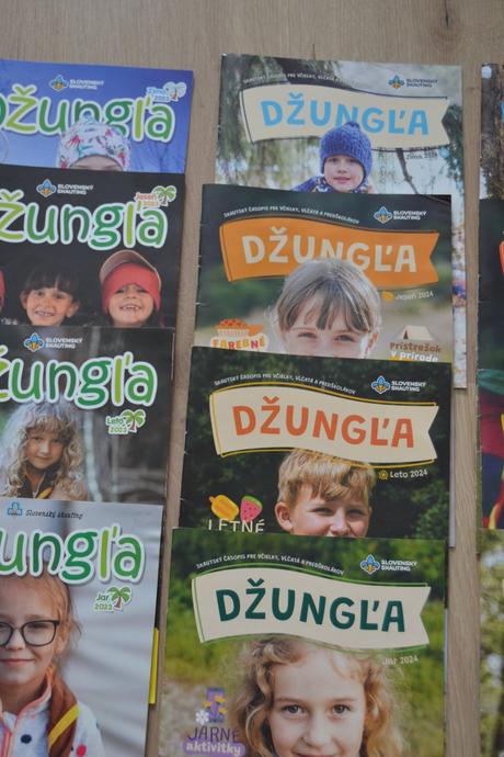 Skautský časopis džungľa, balík 12 kusov,