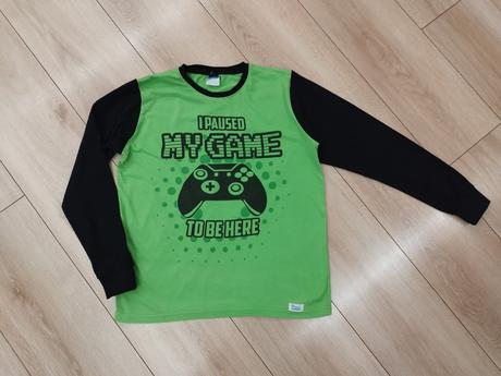 Pyžamové tričko, 158