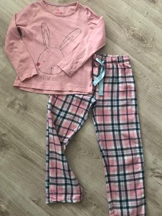 Pyzamko makkučke zajo 6-8 rokov, lupilu,128