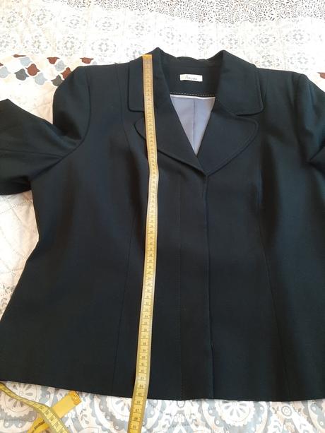 Čierne dámske sako č. 48, 48