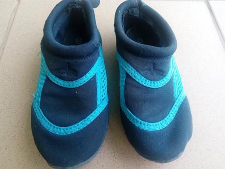 Topánky do vody, 24