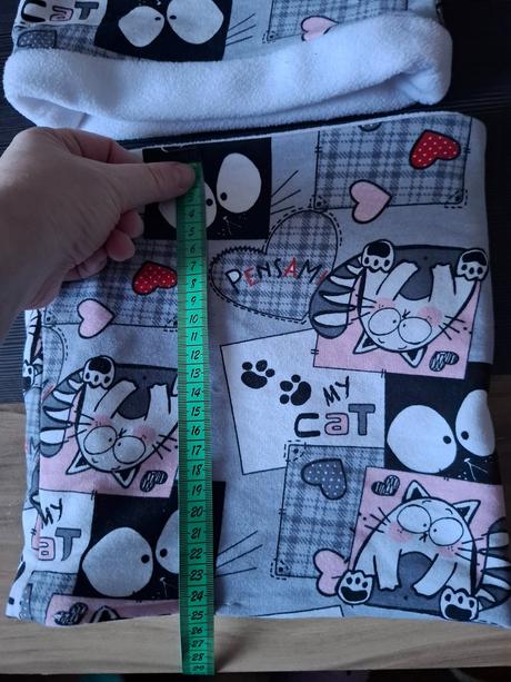 Čiapka nákrčník mačky 122/128, 122