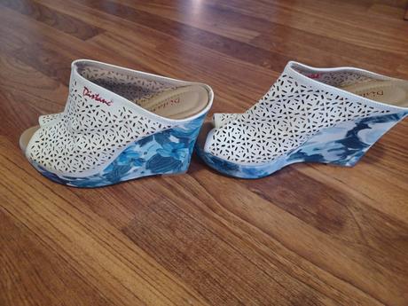 Predám extravagantné sandale, 40