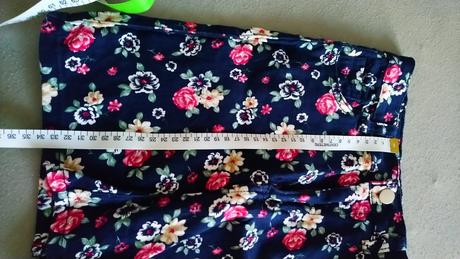 Kvetovaná sukňa, 134