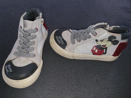 Mickey tenisky, zara,22
