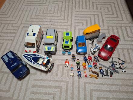 Playmobil,