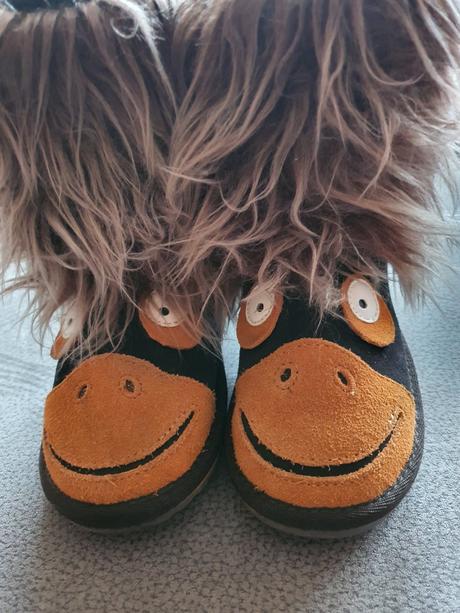 Cizmicky emu australia, 27