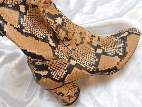 Zara damske kotnikove čižmy, zara,39