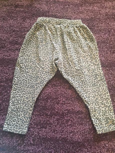 Zvieraci motiv - pudlace, lindex,104