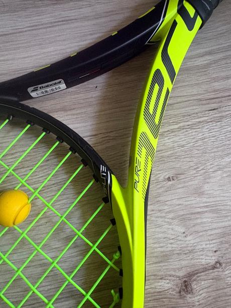 Raketa babolat vypletená, babolat