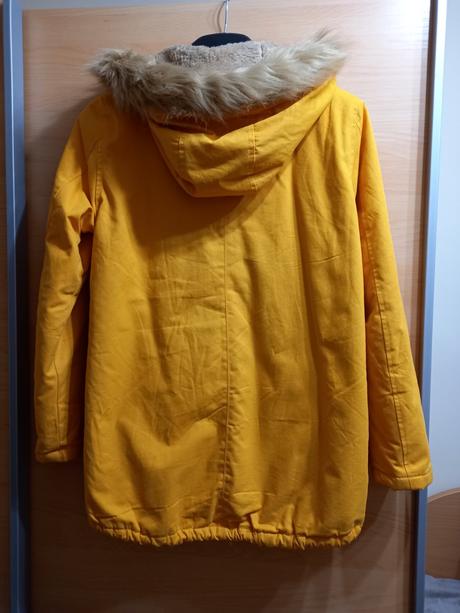 Bunda s kožuškom, gate,l