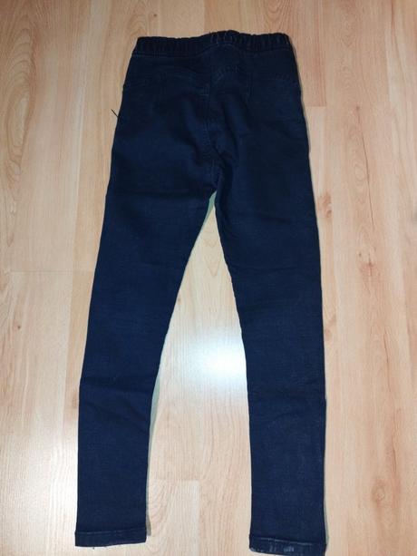 Dievčenské riflové legíny, 122