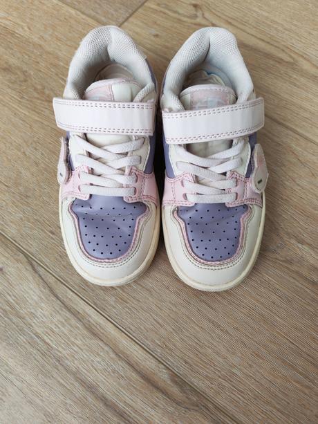 Botasky, champion,28