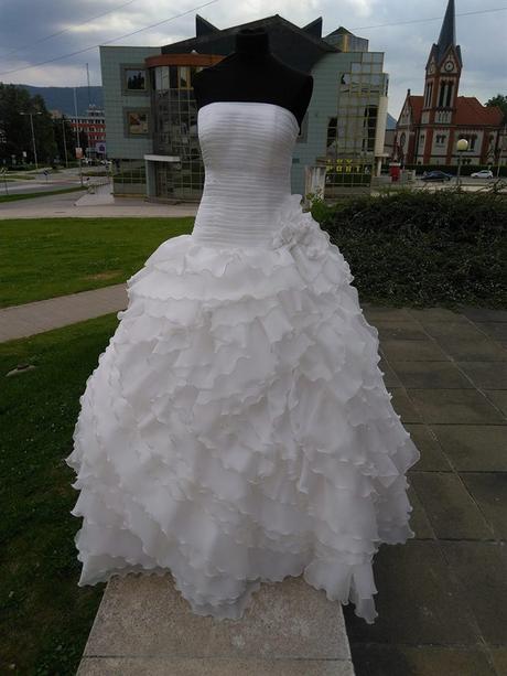 Svadobné šaty - m/l, l / m