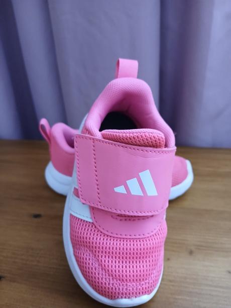 Adidas tenisky, adidas,22