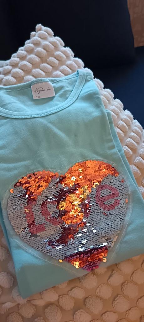 Tričko s dlhým rukávom s meniacim srdiečkom, 152