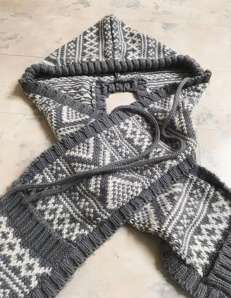 Šál s čiapkou (kapucňou ), 