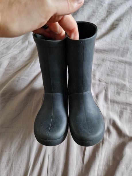 Čierne unisex gumáky, 25