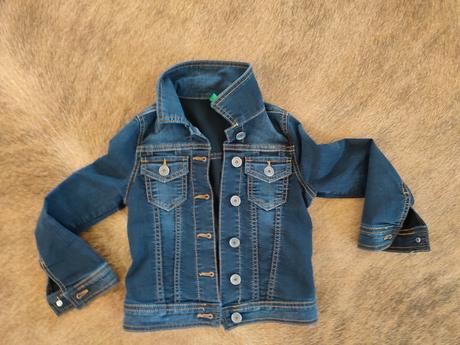 Rifl.bunda, veľ. xs, cca 110/116 cm, benetton,110