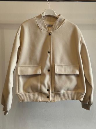 Bomberka nefutrovaná, 