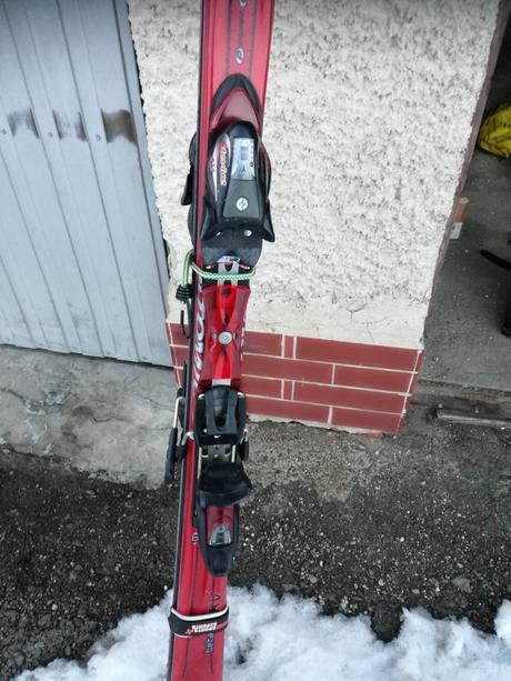 Lyze cervene 180 cm, 170-180 cm