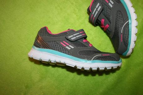 Divcenske indigo tenisky 31, 31