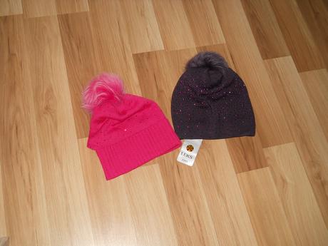 Ružová čiapka, 140