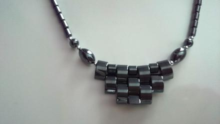 Exkluzívny hematitový náhrdelník,
