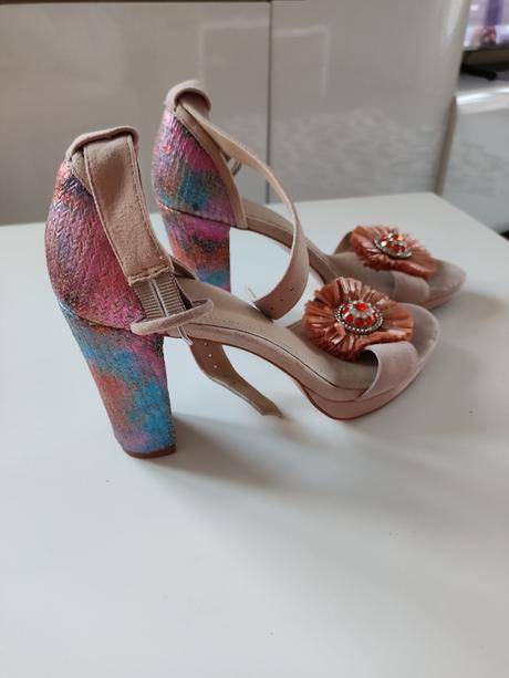 Dámske letné topánky kate gray, humanic,39