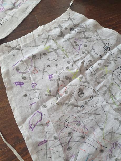 Plášte na halloween párty od 2 do 5 rokov 11 kusov,