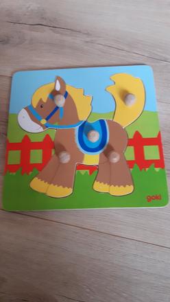 Prvé  puzzle koník, 