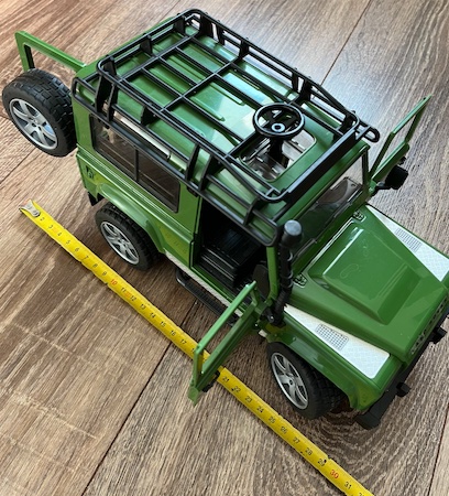 Auto land rover defender hračka, 