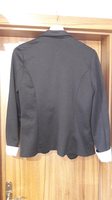 Cierne sako, reserved,40