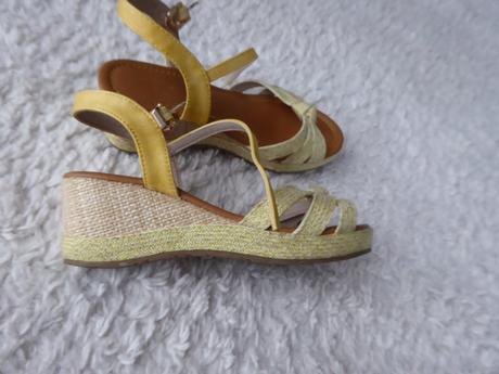 Žlté sandálky na platforme, deichmann,34