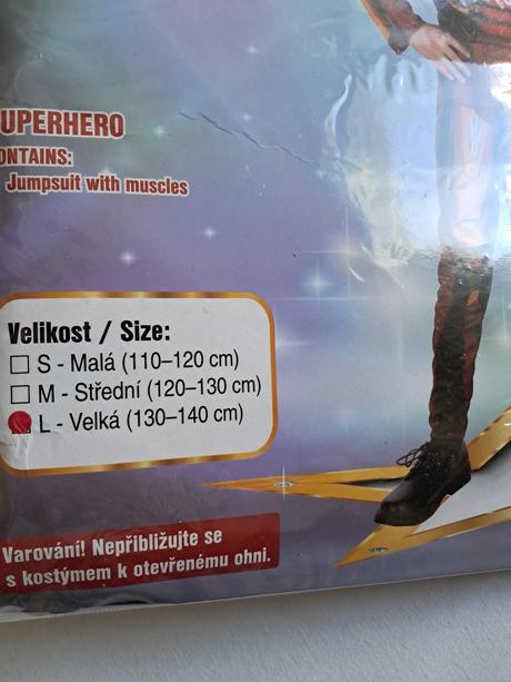 Kostým hrdinu,
