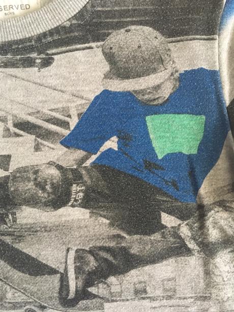 Mikinka, reserved,122