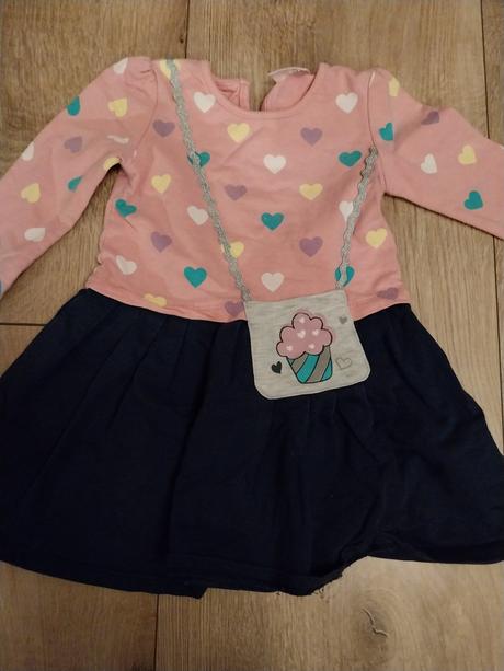 Srdiečkove šaty, pepco,86