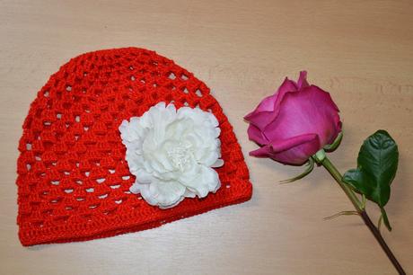 Háčkovaná čiapočka s kvetom, 50 - 158