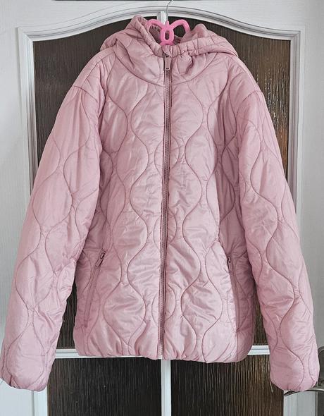 Bunda reserved, reserved,152