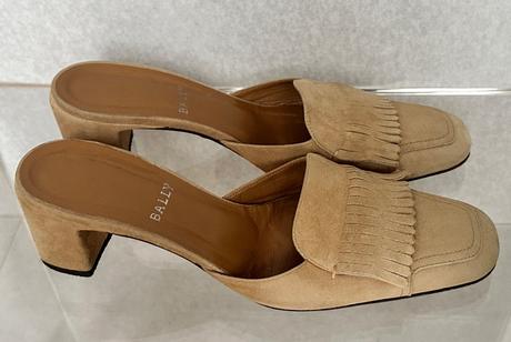 Luxusné semišové topánky zn. bally, 36
