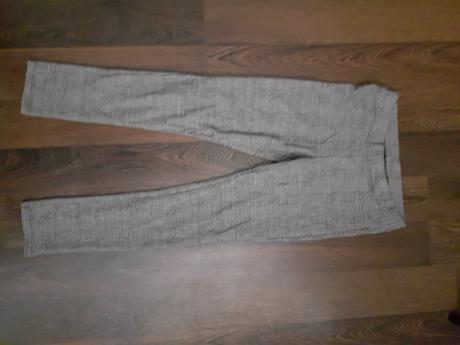 Karo leginy, palomino,134