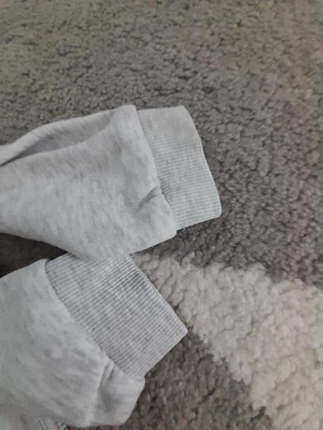 Svetlosivá mikina, tesco,74