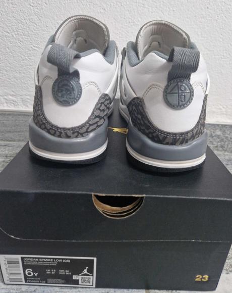 Tenisky nike air jordan spizike low (gs), nike,38