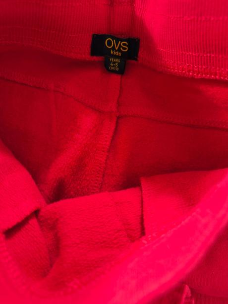 Červené tepláky, ovs,110