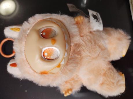 Lafufu, big into energi happiness, 