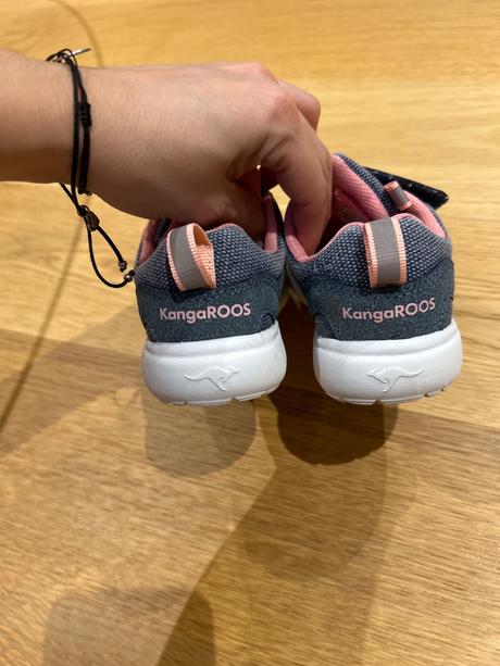 Tenisky, kangaroos,27