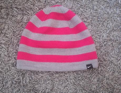 Dámska ciapka, nike,l