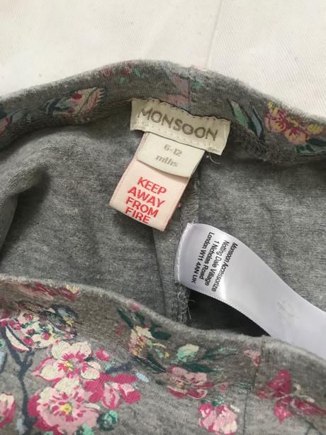 Kvetinové legíny, 74