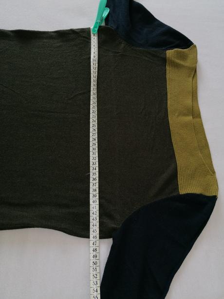 Príjemný svetrík č. 40, next,l