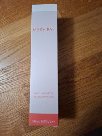 Muceralna voda marykay,